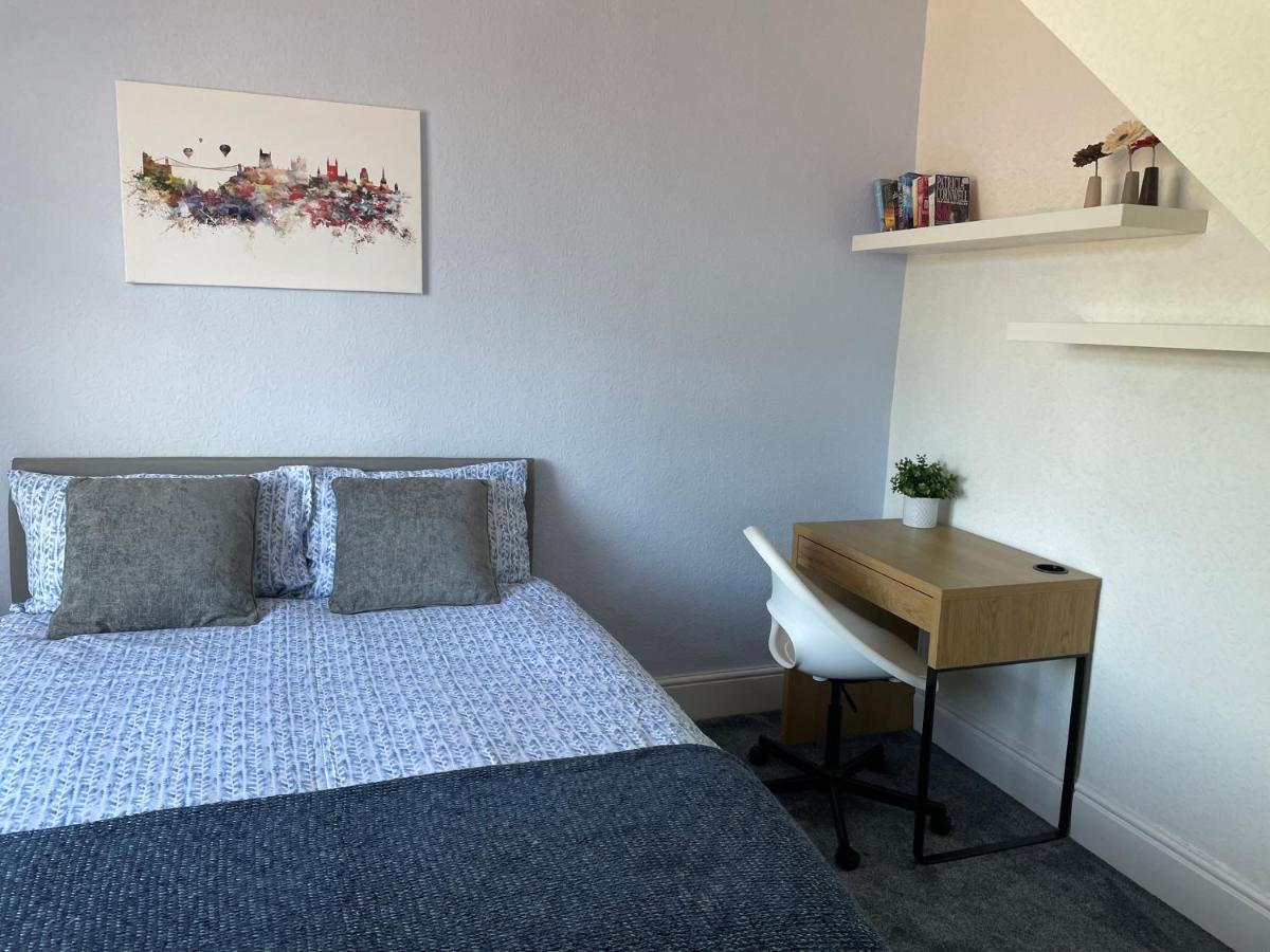 Maple Leaf Guest House Almondsbury Luaran gambar